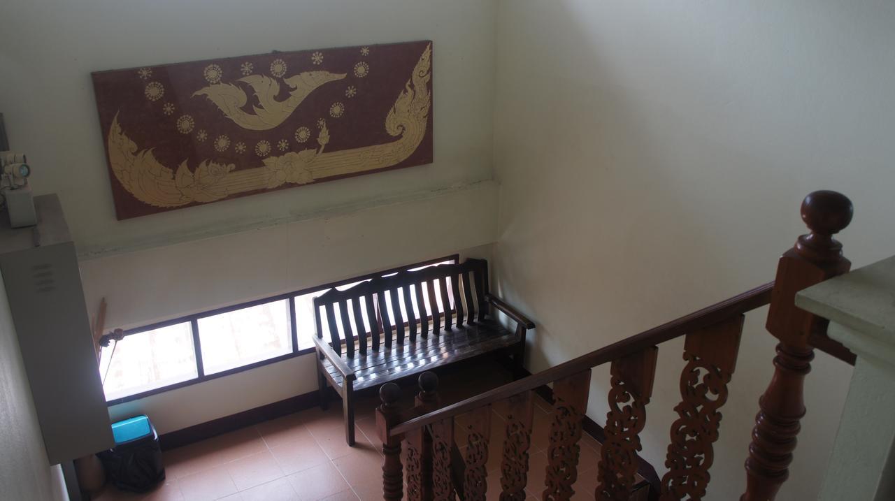 Jj Guesthouse Chiang Mai Bagian luar foto